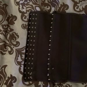 Corset/waist trainer